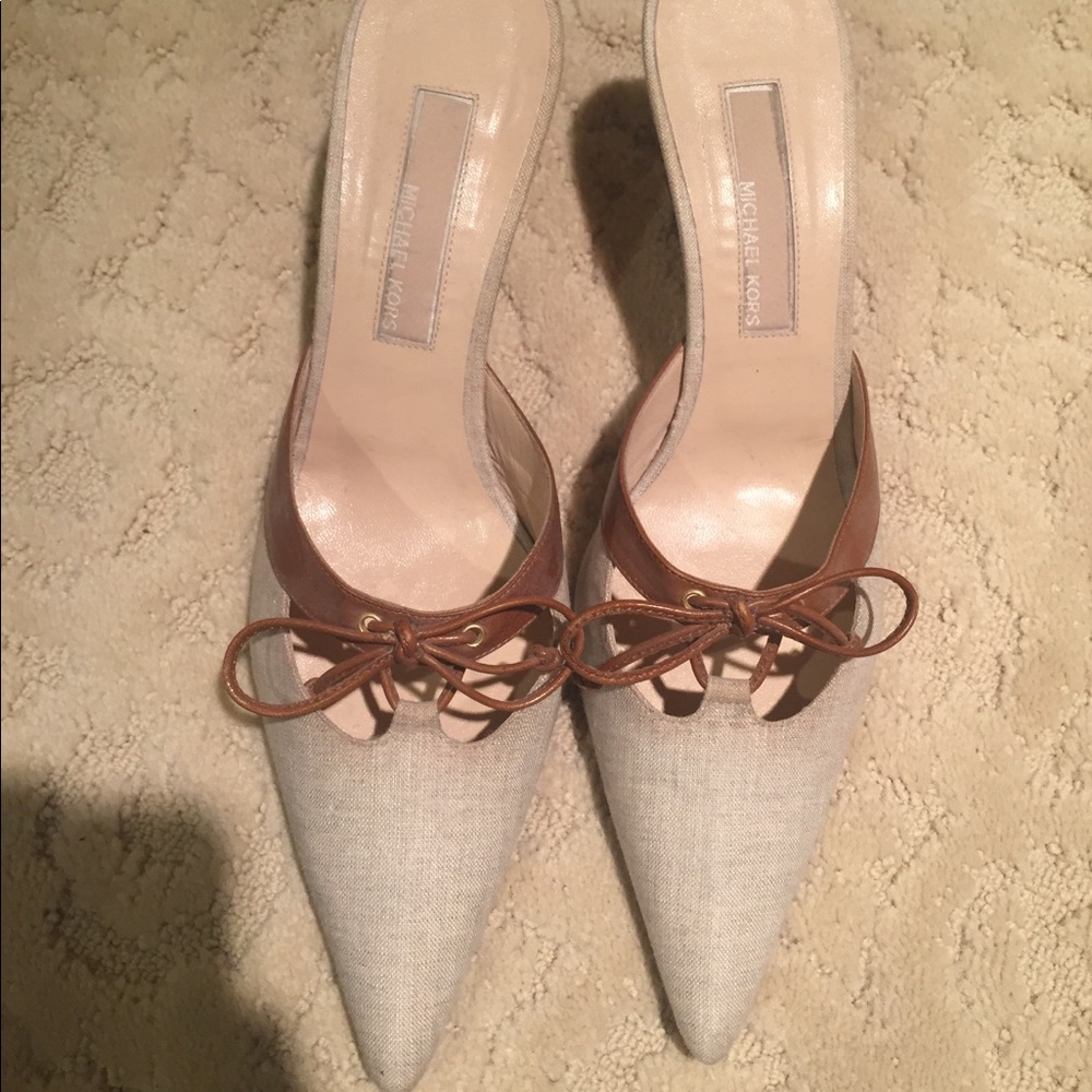 Michael Kors slip on pointed heels in tan nude